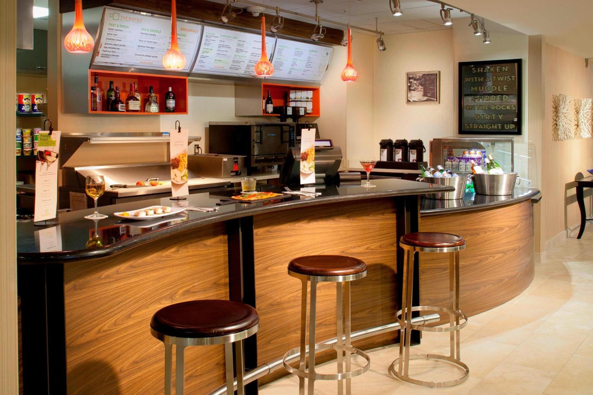 Courtyard By Marriott Fort Lauderdale East / Lauderdale-By-The-Sea Екстер'єр фото