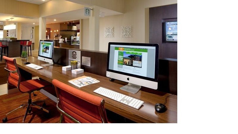 Courtyard By Marriott Fort Lauderdale East / Lauderdale-By-The-Sea Екстер'єр фото