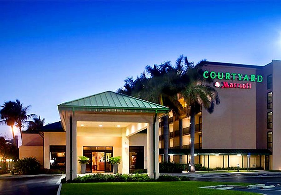 Courtyard By Marriott Fort Lauderdale East / Lauderdale-By-The-Sea Екстер'єр фото