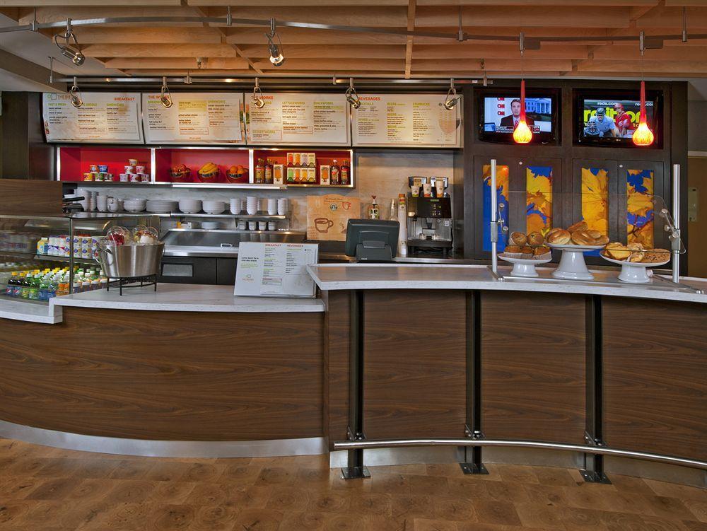 Courtyard By Marriott Fort Lauderdale East / Lauderdale-By-The-Sea Екстер'єр фото