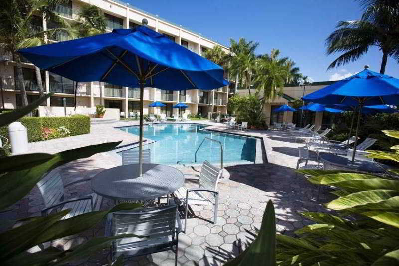 Courtyard By Marriott Fort Lauderdale East / Lauderdale-By-The-Sea Екстер'єр фото