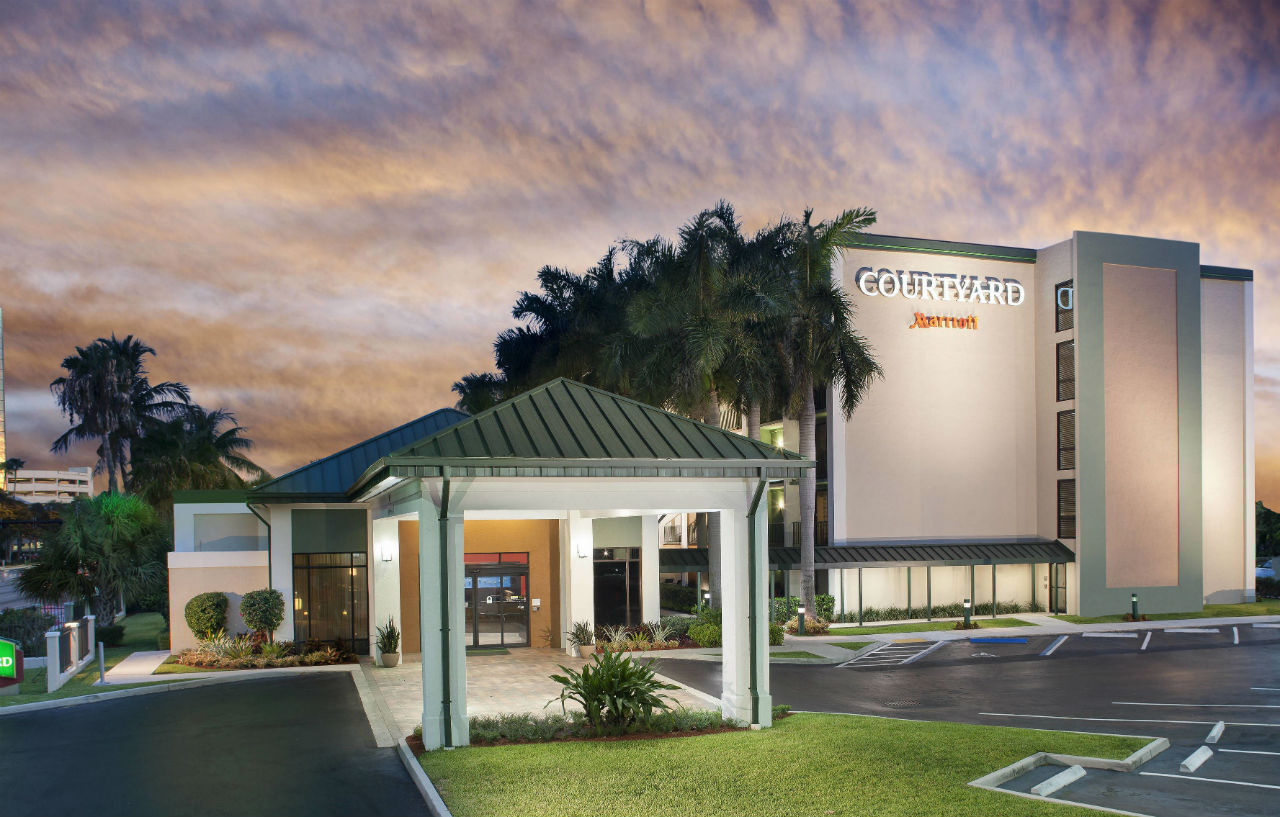 Courtyard By Marriott Fort Lauderdale East / Lauderdale-By-The-Sea Екстер'єр фото